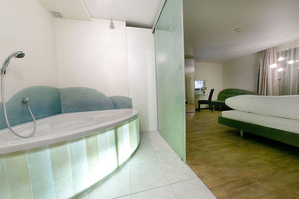 Hotel Rischli Sorenberg Bagian luar foto