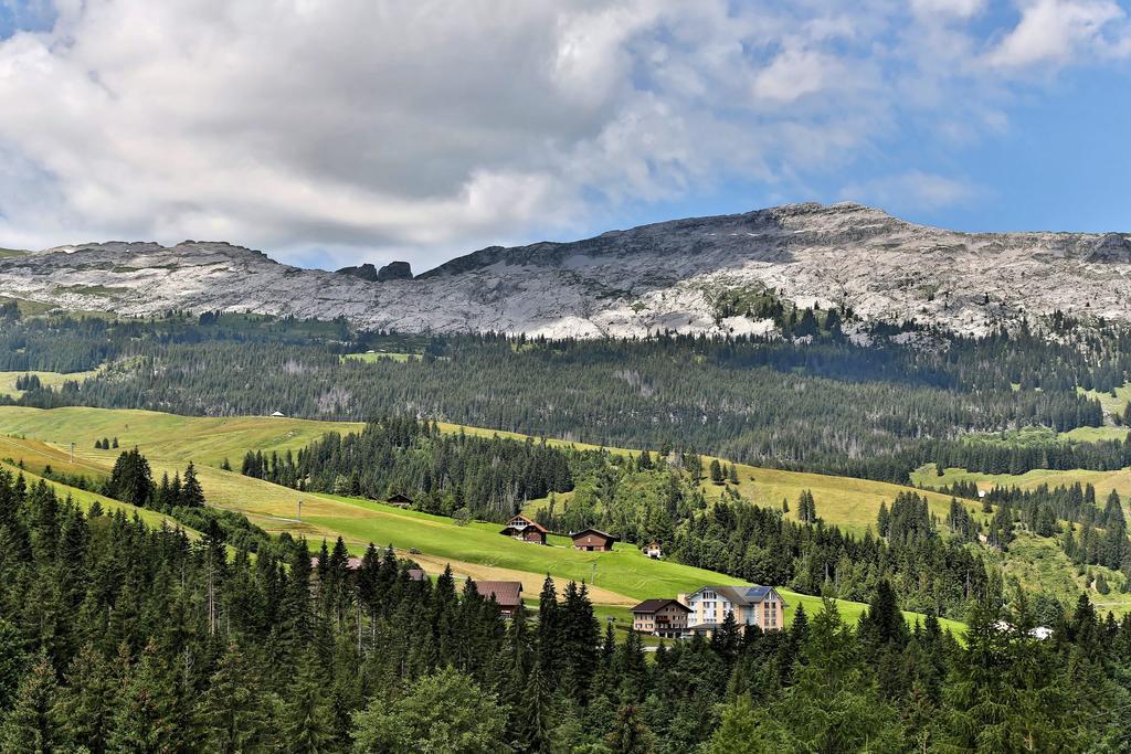 Hotel Rischli Sorenberg Bagian luar foto